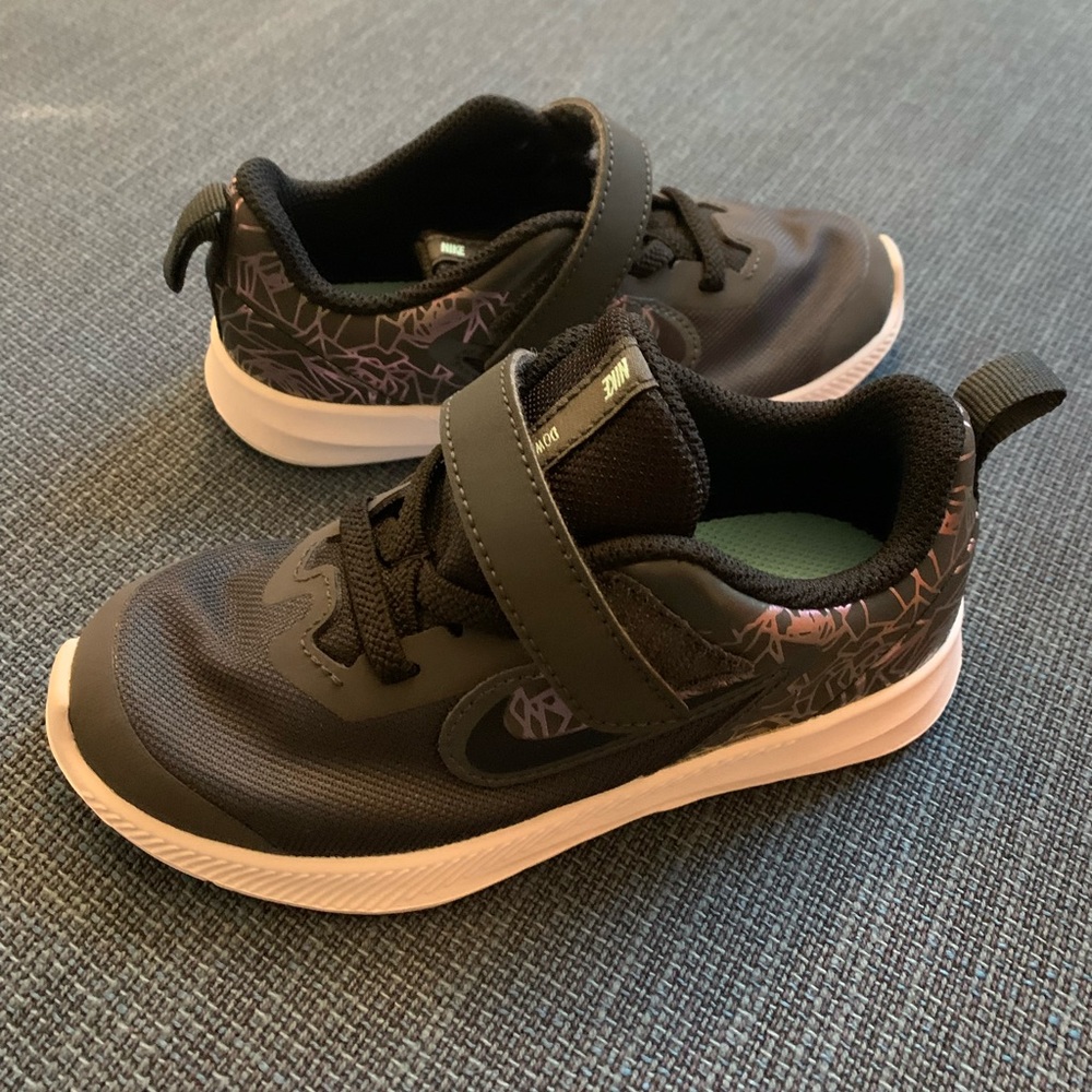 Nike Downshifter 9 Rebel TDV size 9c